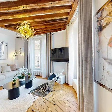 Saint-germain Amazing Paris
